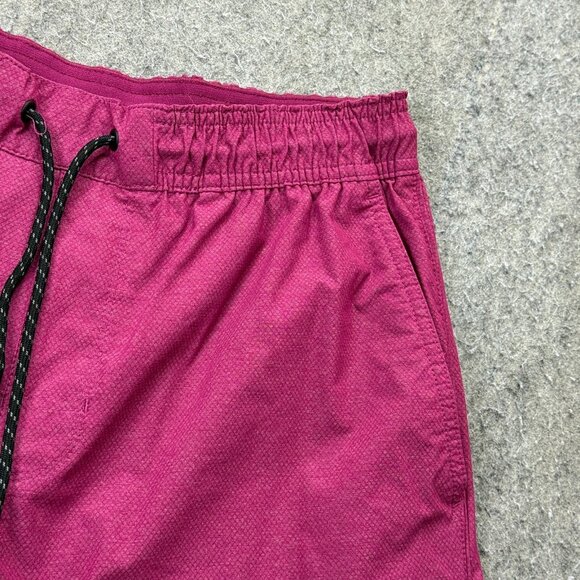 Legends Relay Shorts Men M Purple Nylon Stretch Performance Reflective Vented - Picture 3 of 15